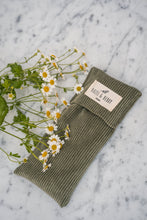 Afbeelding in Gallery-weergave laden, Handgemaakte Aromatherapie oogkussen - Groen ribbel