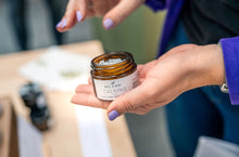 Afbeelding in Gallery-weergave laden, Calming handcrème
