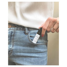 Afbeelding in Gallery-weergave laden, Calming Aroma Roller
