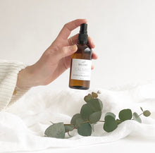 Afbeelding in Gallery-weergave laden, GIFTSET | Smelling good | Aroma Roller and Room/Pillow Spray
